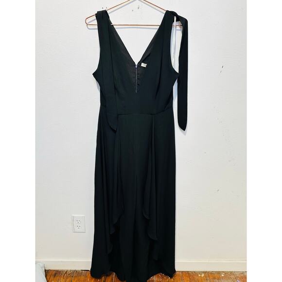 HALSTON Black Sleeveless Deep V-Neck High-Low Ruffle Front Jumpsuit Size 6 - Picture 3 of 14